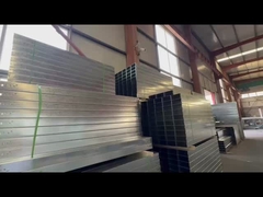 कस्टम स्टील ट्रॉफ प्रकार केबल ट्रे समायोज्य ऊंचाई चांदी खत्म दीवार घुड़सवार