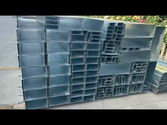 जंग प्रतिरोध के लिए समायोज्य भारी शुल्क जस्ती केबल ट्रे